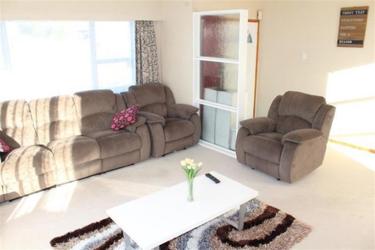 Photo of property in 112 Frankley Road, Frankleigh Park, New Plymouth, 4310