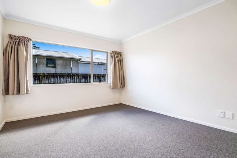 Photo of property in 12/36 Growers Lane, Mangere East, Auckland, 2024
