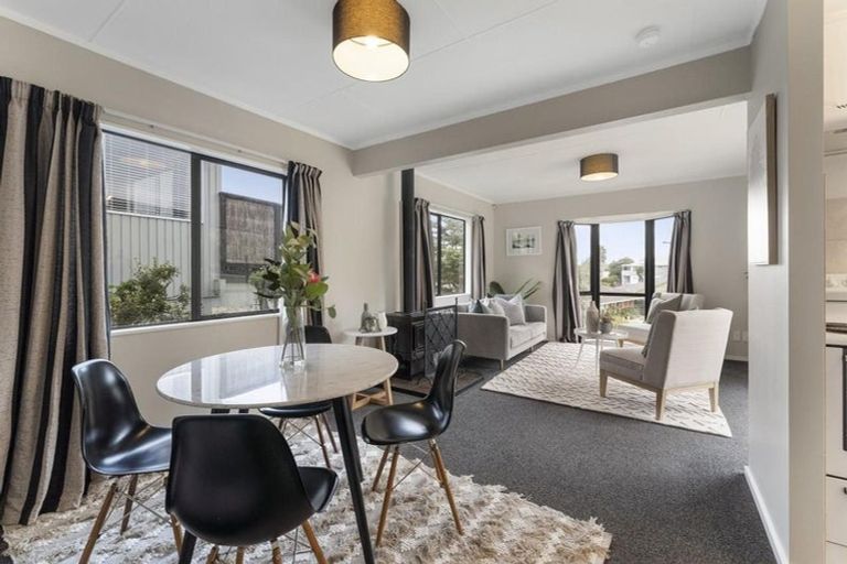 Photo of property in 18 Webber Street, Paraparaumu Beach, Paraparaumu, 5032