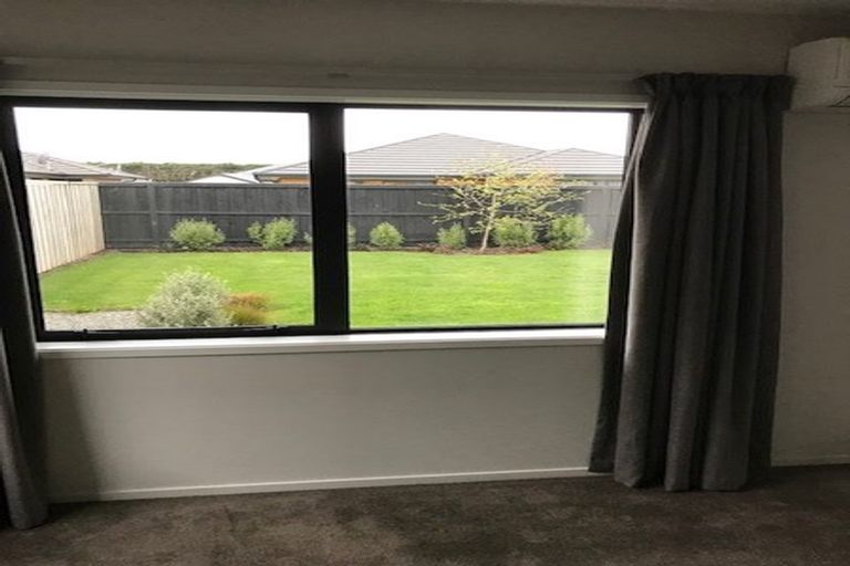 Photo of property in 40 Wallingford Crescent, Rolleston, 7615