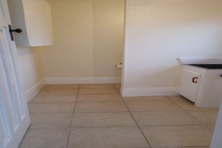 Photo of property in 1/52 Kenderdine Road, Papatoetoe, Auckland, 2025