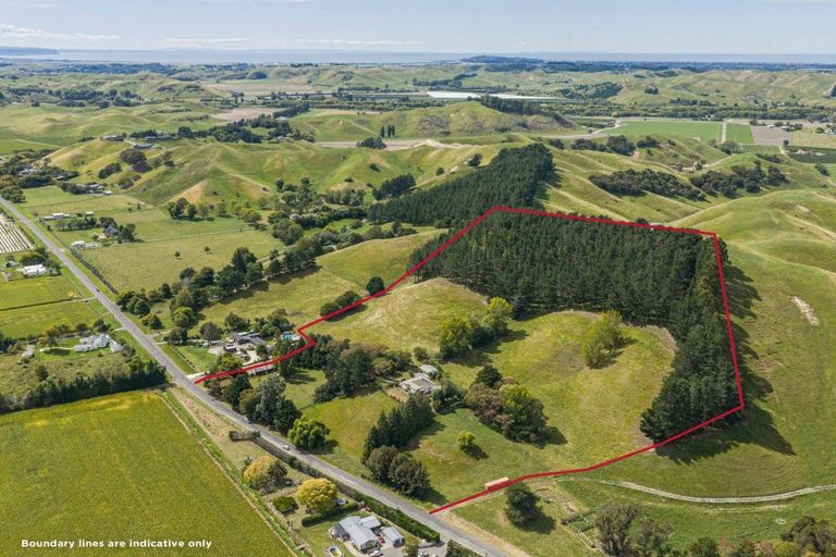 Photo of property in 564 Swamp Road, Puketapu, Napier, 4183
