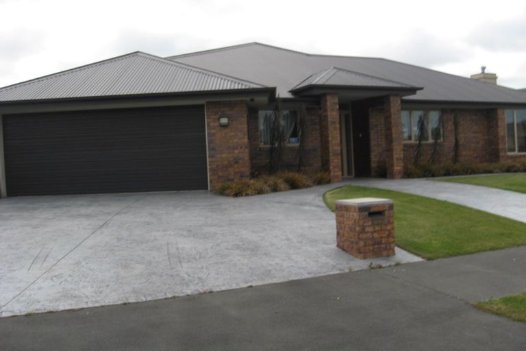 Photo of property in 25 Sanctuary Gardens, Shirley, Christchurch, 8052