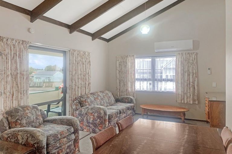 Photo of property in 5a Tennyson Street, Dannevirke, 4930