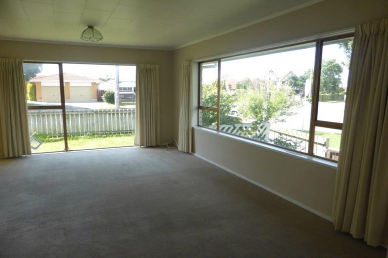 Photo of property in 172a Ngatai Road, Otumoetai, Tauranga, 3110
