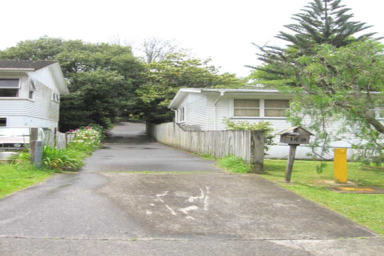 Photo of property in 2/14 Halberg Street, Glenfield, Auckland, 0629