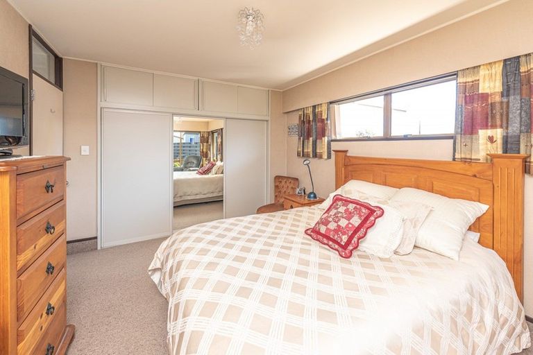 Photo of property in 54 Exeter Crescent, Springvale, Whanganui, 4501