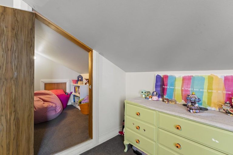 Photo of property in 4 Summerhays Street, Terrace End, Palmerston North, 4410