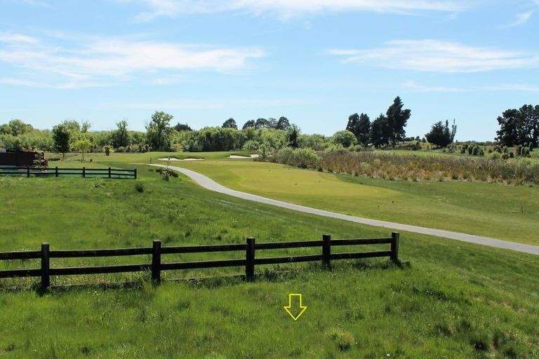 Photo of property in 32 Mapleham Drive, Pegasus, 7612