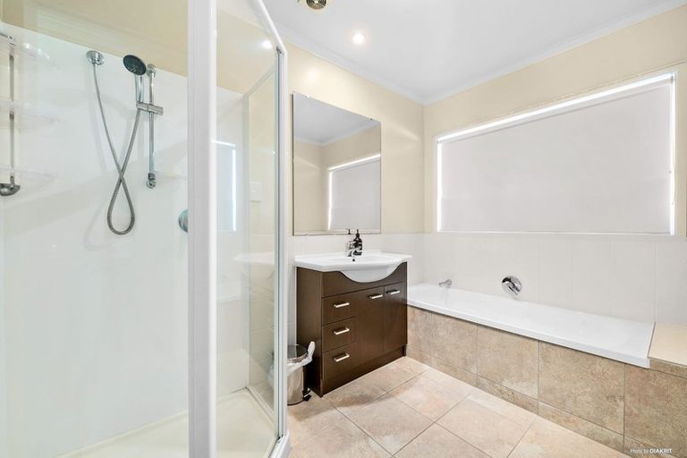 Photo of property in 6 Ludlow Place, Pukekohe, 2120