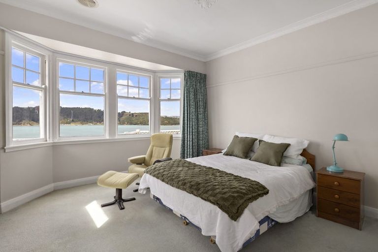 Photo of property in 72 Maida Vale Road, Roseneath, Wellington, 6011