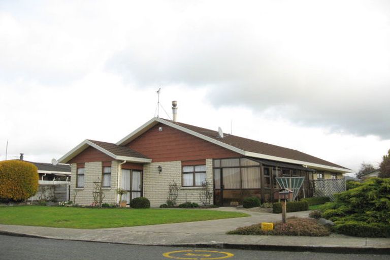 Photo of property in 115 Kildare Drive, Waikiwi, Invercargill, 9810