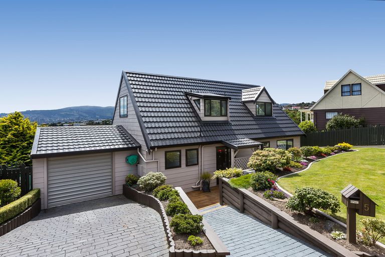 Photo of property in 5 Beverley Place, Waverley, Dunedin, 9013