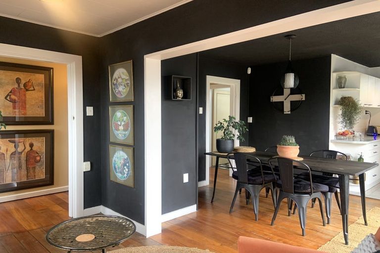 Photo of property in 276 Keyes Road, New Brighton, Christchurch, 8083