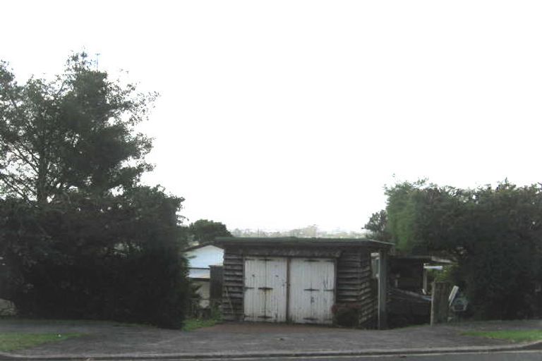 Photo of property in 123 Glengarry Road, Glen Eden, Auckland, 0602