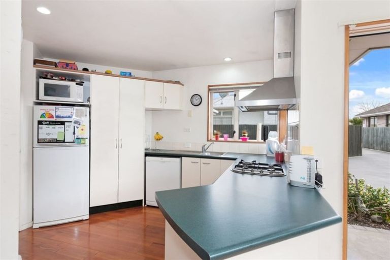 Photo of property in 2/36 Bethel Crescent, Bishopdale, Christchurch, 8053