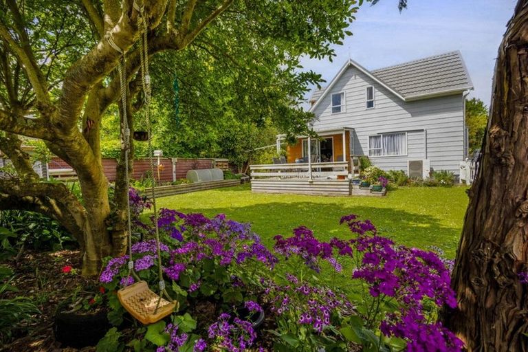 Photo of property in 237a South Road, Hawera, 4610