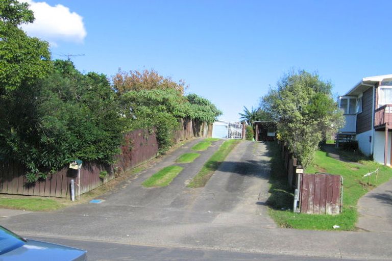 Photo of property in 11 Maytime Street, Clover Park, Auckland, 2023