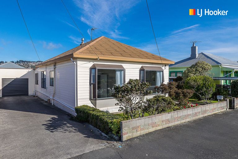 Photo of property in 52 Moreau Street, Saint Kilda, Dunedin, 9012