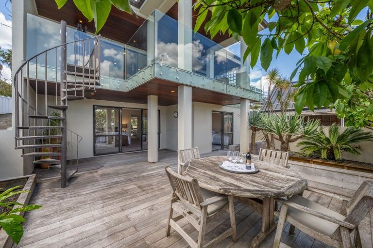 Photo of property in 1/13 Takutai Avenue, Bucklands Beach, Auckland, 2012