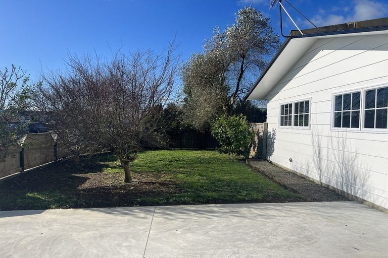 Photo of property in 144 Bartholomew Road, Levin, 5510