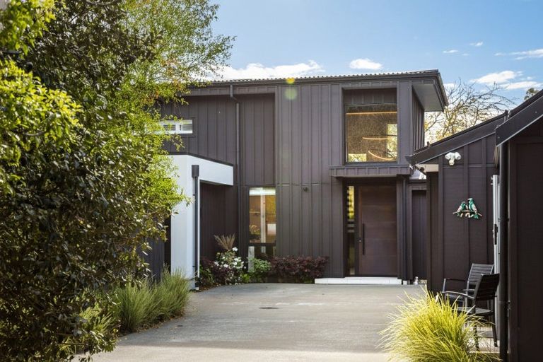 Photo of property in 91 Kuratawhiti Street, Greytown, 5794