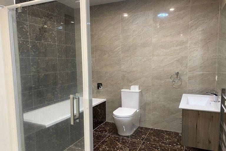 Photo of property in 5 Vigour Lane, Papakura, 2110