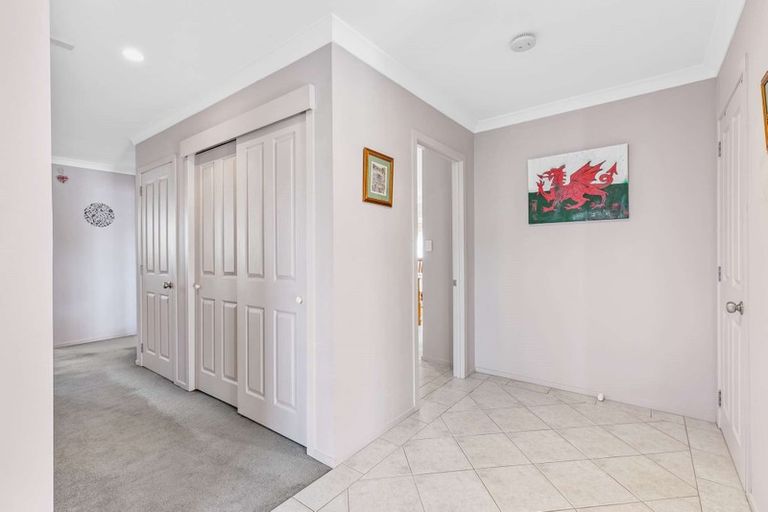 Photo of property in 238 Alec Craig Way, Gulf Harbour, Whangaparaoa, 0930