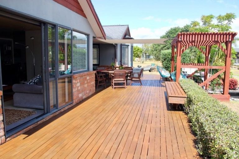 Photo of property in 3 Arawa Lane, Whitianga, 3510