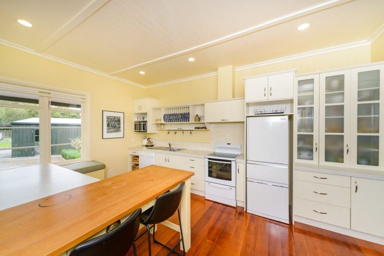 Photo of property in 1633 State Highway 3, Awahuri, Palmerston North, 4476