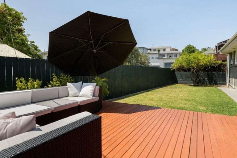 Photo of property in 239b Ngatai Road, Otumoetai, Tauranga, 3110