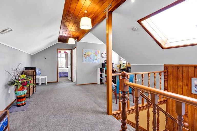 Photo of property in 70 Collins Street, Hawera, 4610