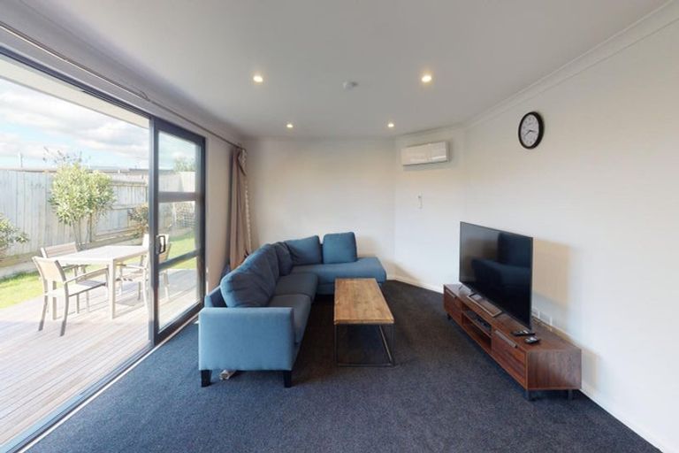 Photo of property in 8 Silicon Way, Fitzherbert, Palmerston North, 4410