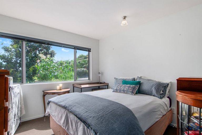 Photo of property in 8 Mckenna Lane, Omokoroa, 3114