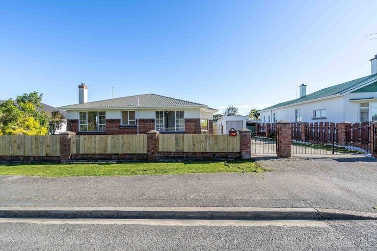 Photo of property in 74 Balmoral Drive, Appleby, Invercargill, 9812