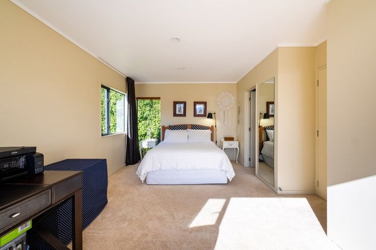 Photo of property in 13 Amner Place, Bluff Hill, Napier, 4110