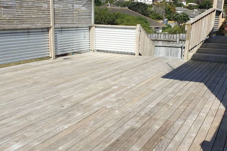Photo of property in 61 Jillett Street, Titahi Bay, Porirua, 5022
