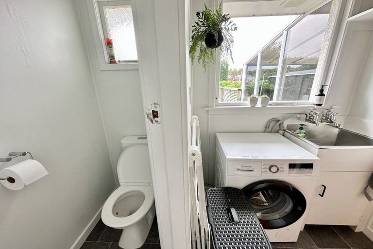 Photo of property in 54 West Plains Road, Waikiwi, Invercargill, 9810