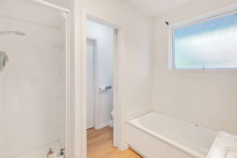 Photo of property in 1/185 Queenspark Drive, Parklands, Christchurch, 8083