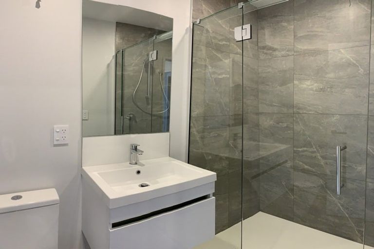 Photo of property in 9/6 Trent Street, Linwood, Christchurch, 8011