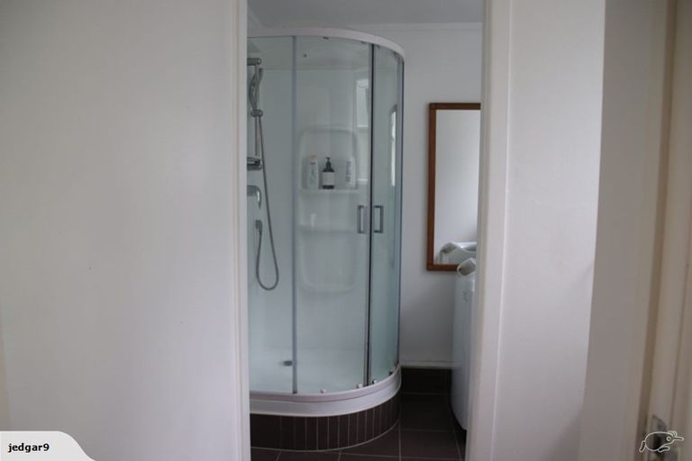 Photo of property in 1/9 Pemberton Avenue, Bayview, Auckland, 0629