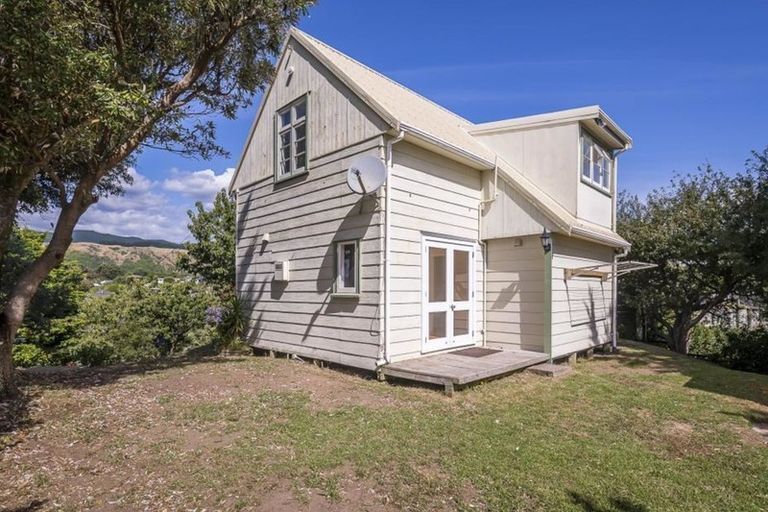 Photo of property in 51 Renown Road, Raumati South, Paraparaumu, 5032