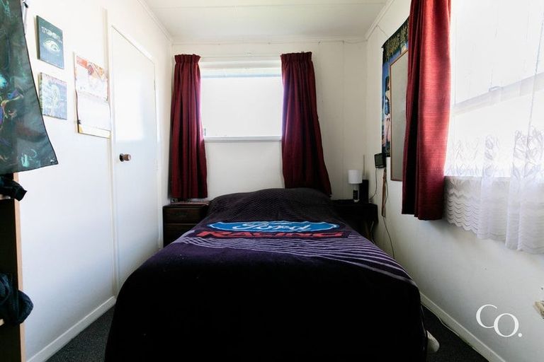 Photo of property in 409 Kotuku Street, Camberley, Hastings, 4120