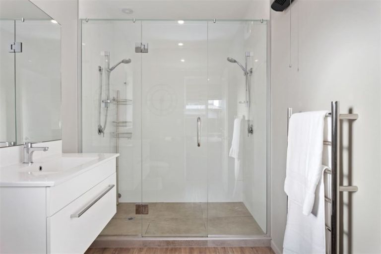 Photo of property in 94 Aston Drive, Waimairi Beach, Christchurch, 8083