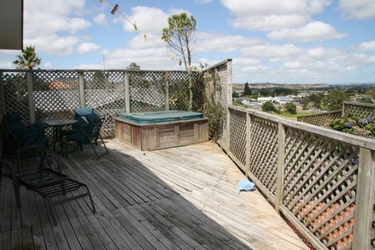 Photo of property in 15 Burke Place, Huntly, 3700