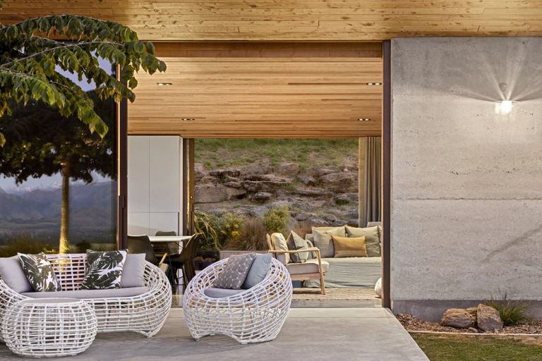 Photo of property in 633 Mount Barker Road, Wanaka, 9382