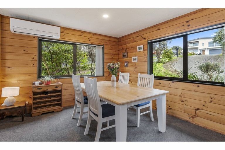 Photo of property in 9 Inca Place, Snells Beach, 0920