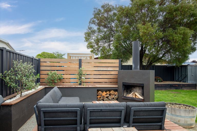 Photo of property in 42 Brandon Street, Alexandra, 9320