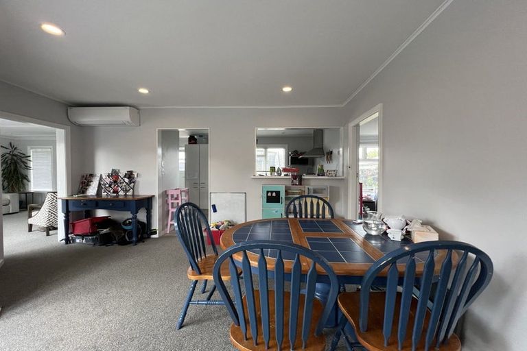 Photo of property in 192 Weston Road, St Albans, Christchurch, 8052