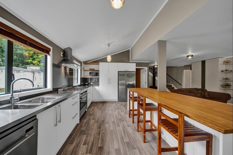 Photo of property in 334 Waitara Road, Huirangi, Waitara, 4382